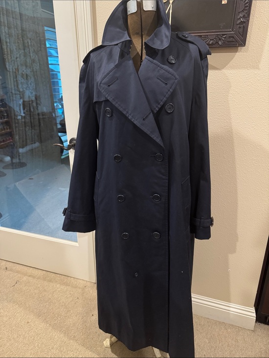 Burberrys Other - Burberrys of London Navy Double-Breasted Trench Coat 42L Missing Belt